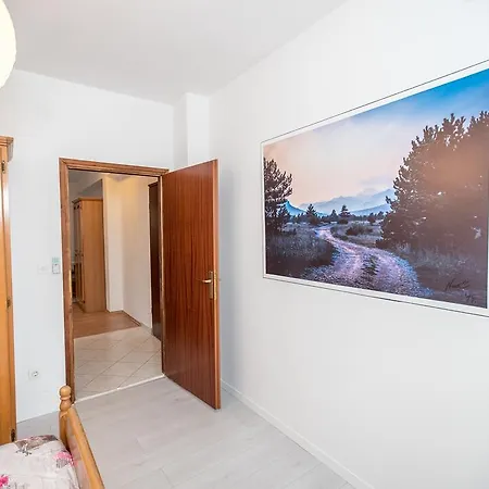 And Mare-monti Starigrad Paklenica