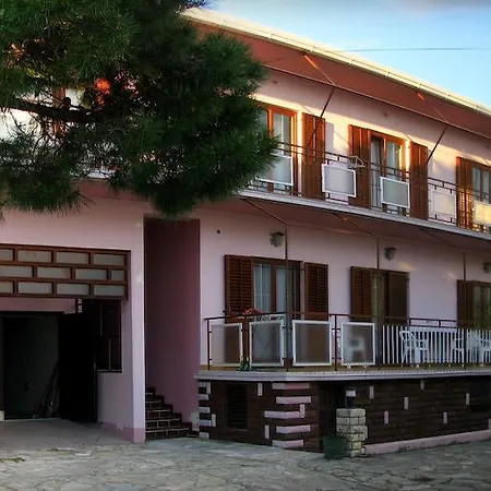 And Mare-monti Apartment *